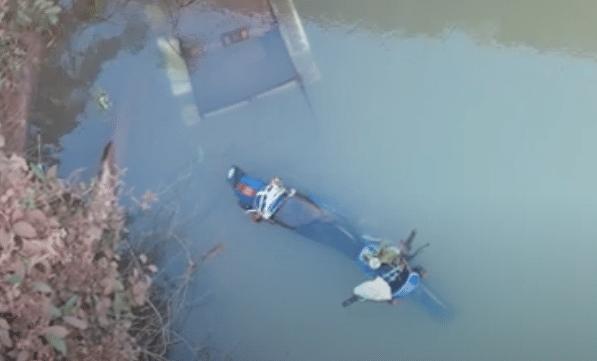Homem cai de ponte em rio com moto e morre no Nortão