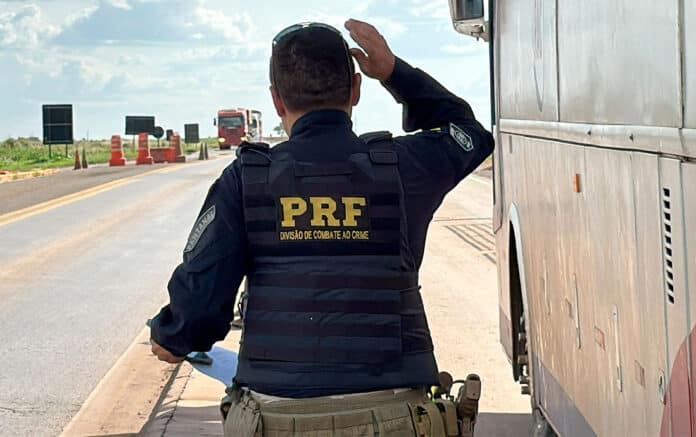 Rodovia federal de MT pode passar por restrições e paralisações temporárias para passagem de carga