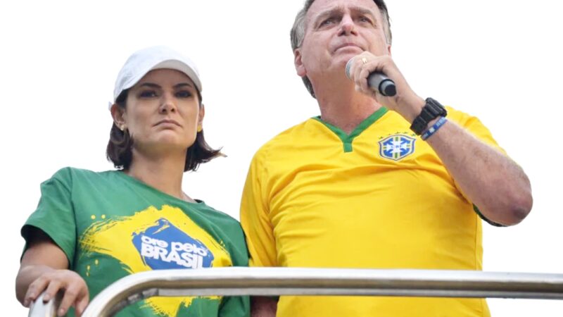 Michelle nega planos de concorrer à Presidência em 2026: ‘Bolsonaro é o nosso candidato’