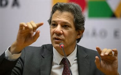 Taxação dos super-ricos é “começo de uma jornada”, diz Haddad em Roma