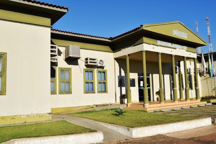 Acusado de matar o próprio filho e tentar simular suicídio no Nortão irá a júri popular, decide juíza