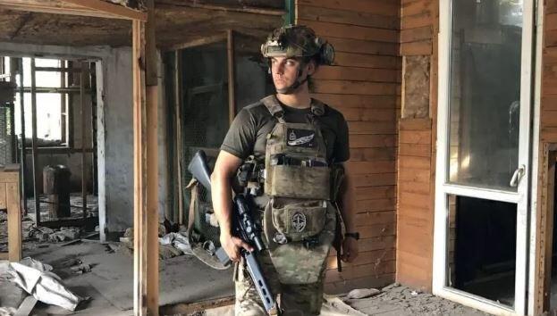 Brasileiro voluntário na guerra da Ucrânia morre em combate, diz família