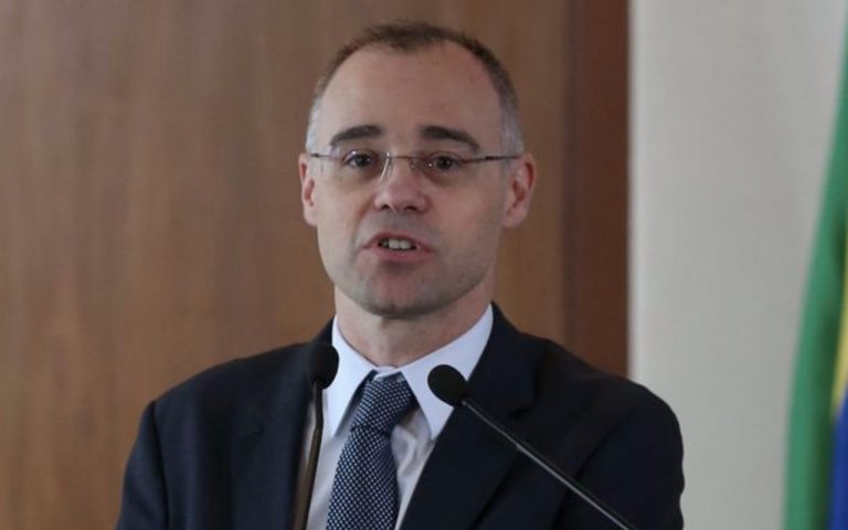 Ministro do STF nega liminar e mantém Lei do Transporte Zero em Mato Grosso