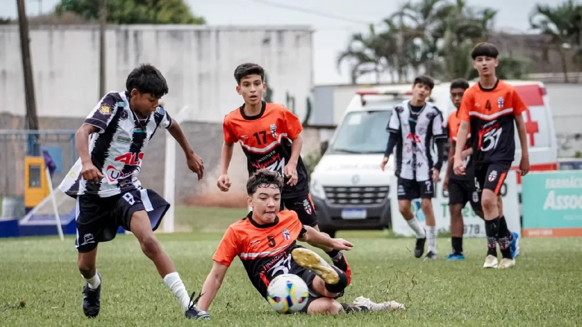 Corumbaense enfrenta o Instituto Ismaily neste sábado na partida final do Estadual Sub 13