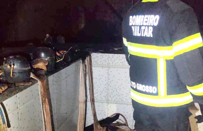 Incêndio causa estragos em estabelecimento no Nortão