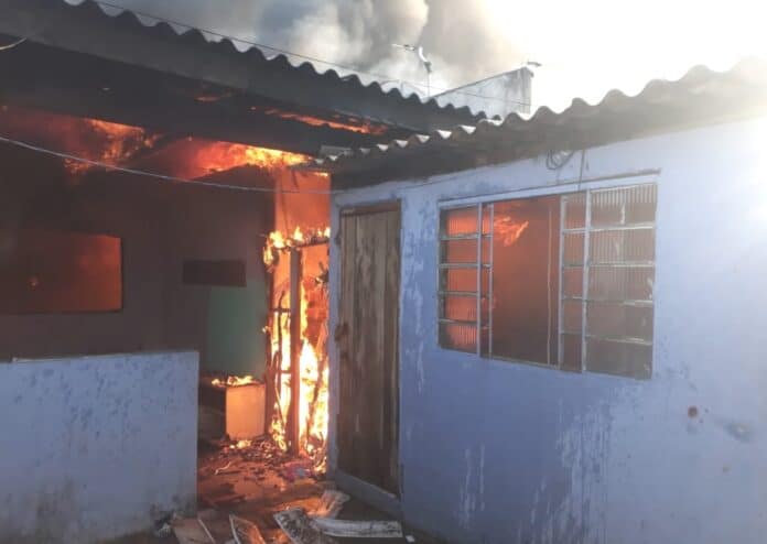 Sinop: abrigo que atende mais de 60 pessoas e foi destruído pelo fogo precisa de ajuda