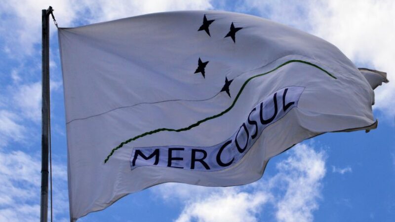 Mercosul dá pontapé inicial para acordo de livre comércio com Emirados Árabes