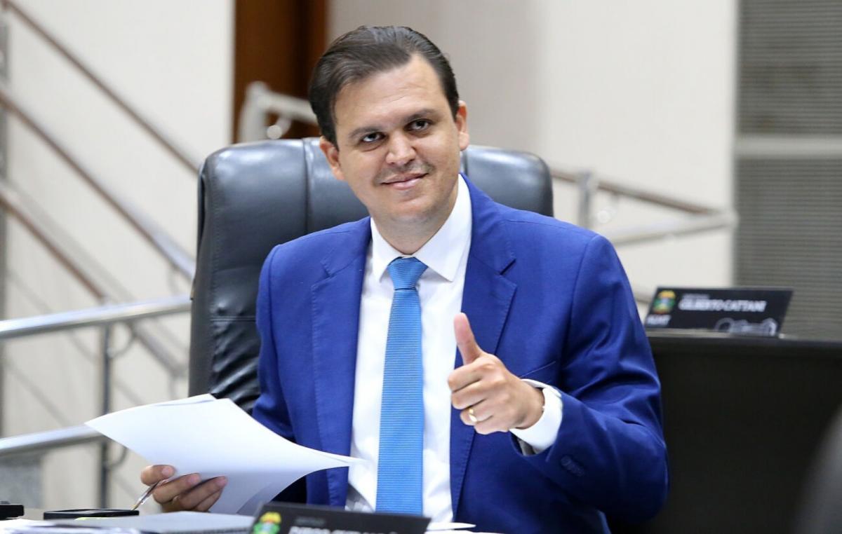 Thiago Silva diz que vice será escolhido com base em pesquisa e consenso político