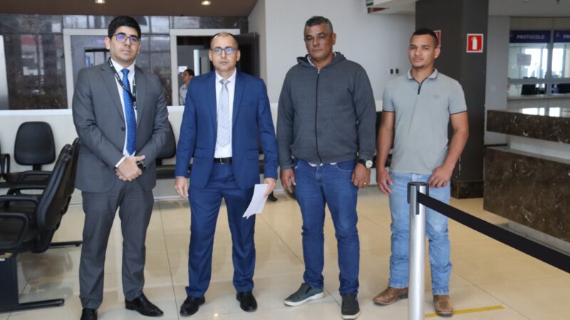 Jurídico da Associação da Gleba Santo Espedito protocola documentação solicitada pela PGE