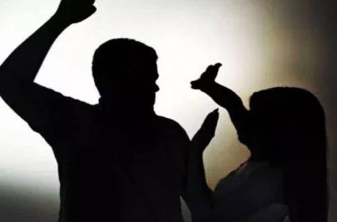 Mulher passa 2 dias presa e sendo espancada pelo marido em Campo Grande