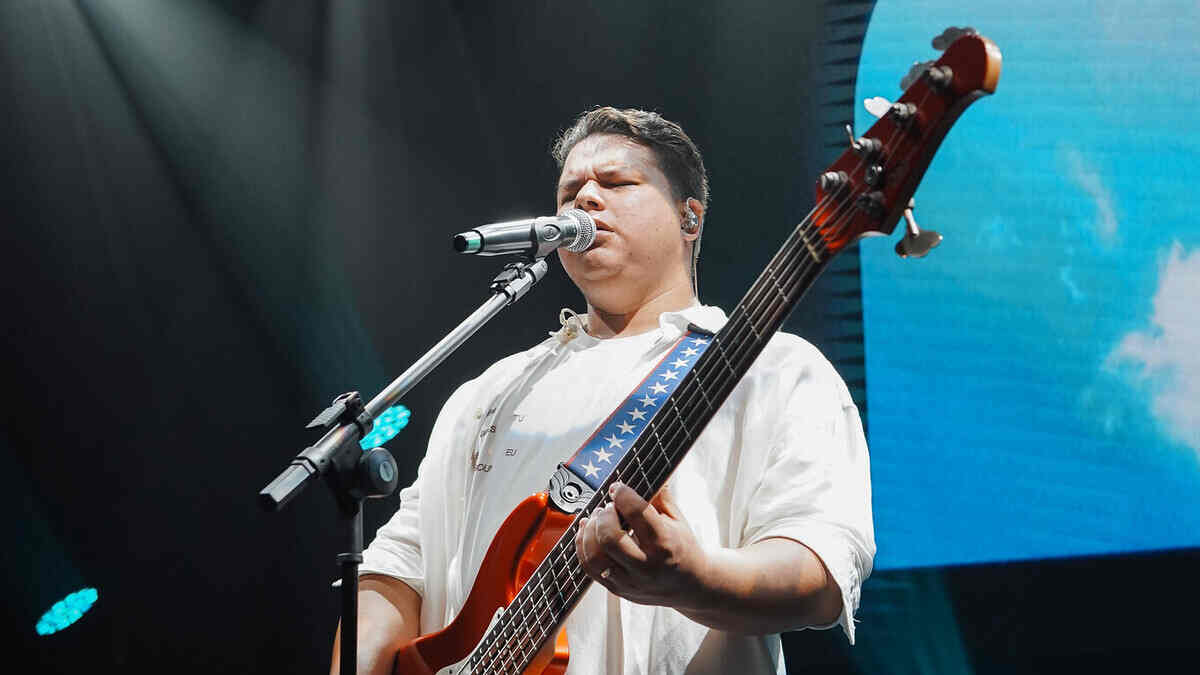 Bruno Roques anima ‘Barulho Bão’ desta terça com muita música e adoração