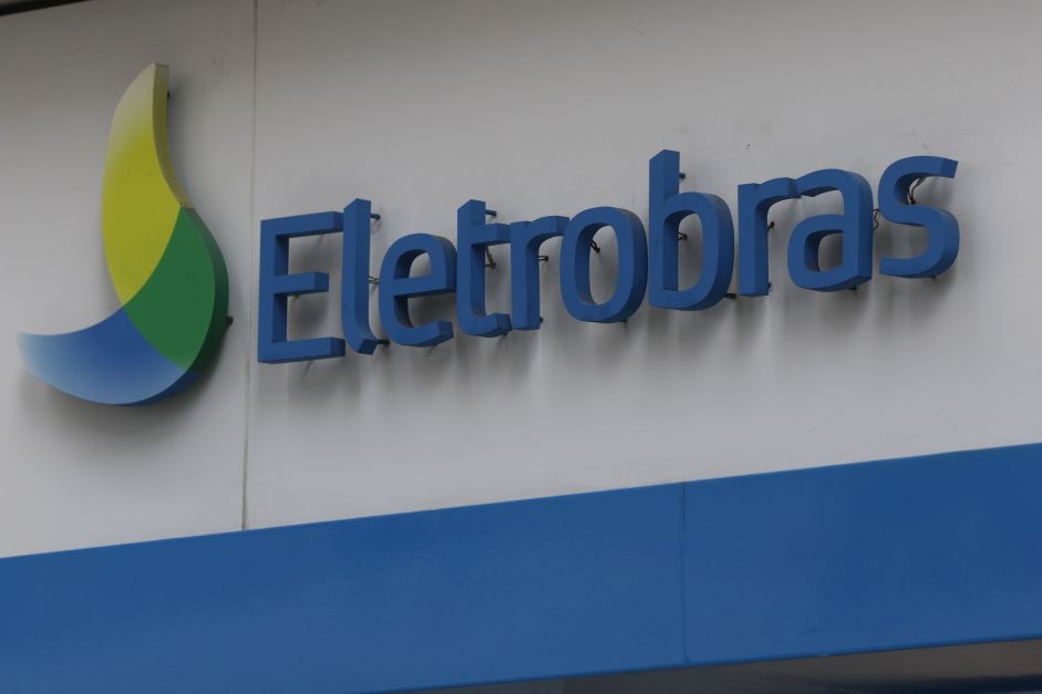 Eletrobras lança programa de demissão consensual incentivada