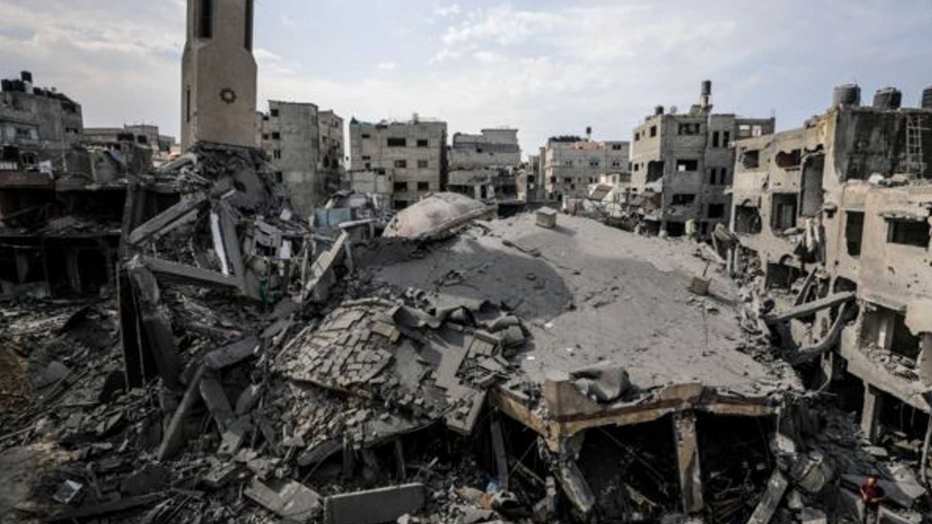 Em Gaza, após novo bombardeio, número de mortos desde o início da guerra sobe para 40.691