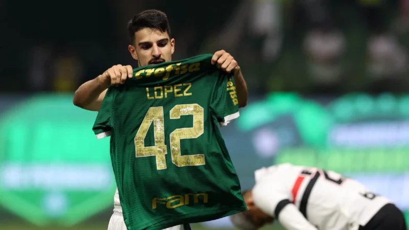 Fláco Lopez brilha e Palmeiras bate São Paulo no fim do Choque-Rei