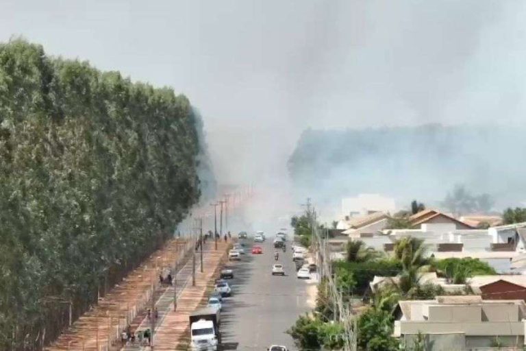 Incêndio de grandes proporções destrói 12 hectares em Campo Novo do Parecis
