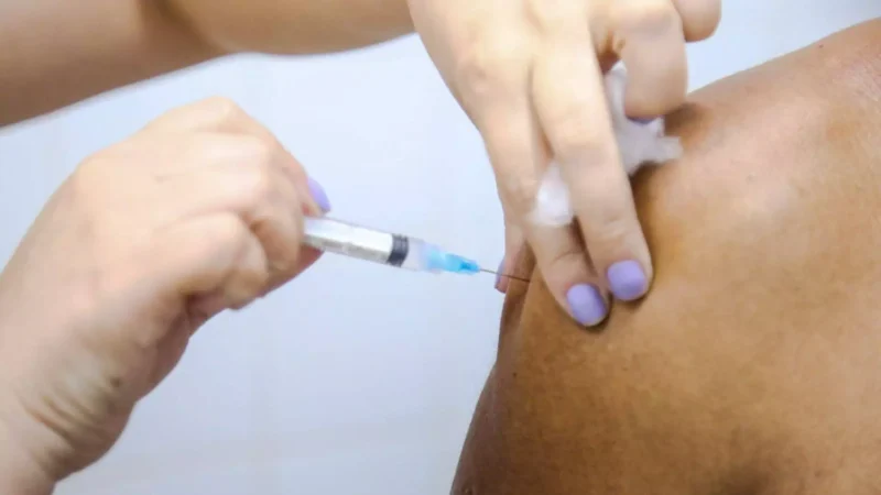 Vacina brasileira contra a mpox está próxima dos testes em humanos