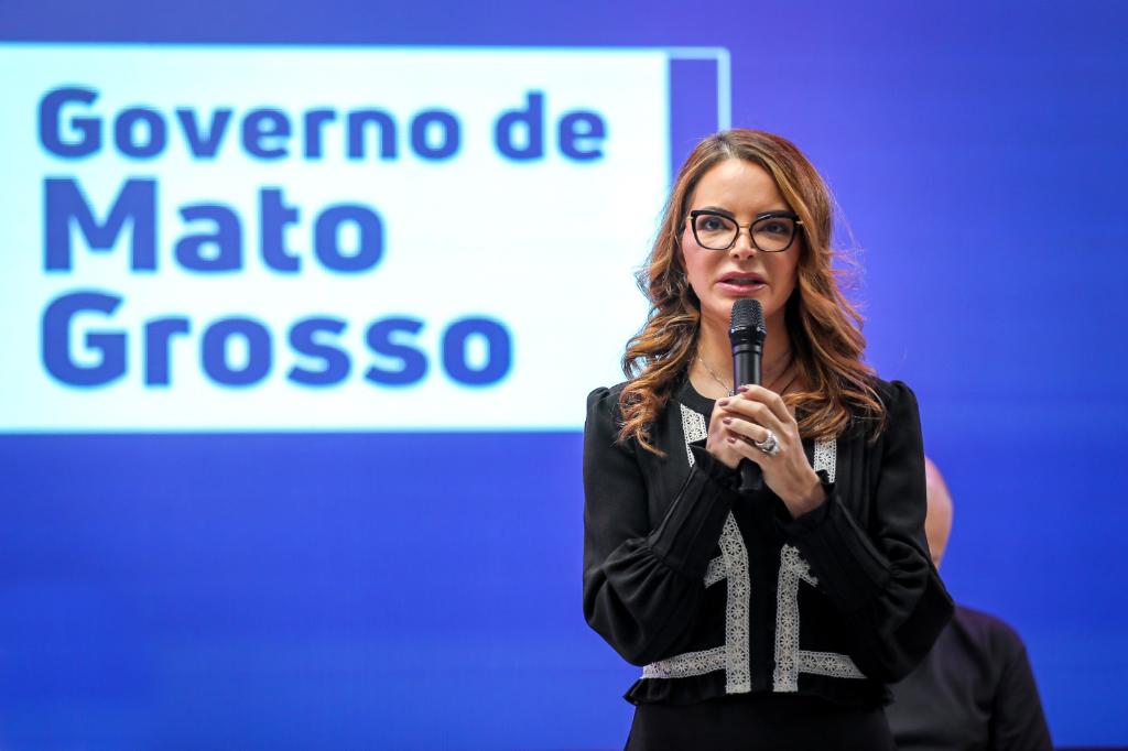 Virgínia Mendes afirma que vai conciliar agenda para participar da campanha e pedirá votos para Botelho