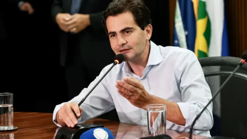 Fábio Garcia defende que Botelho mantenha campanha de propostas, mas que responda “se for atacado”