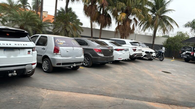 Polícia Civil apreende veículos de luxo e R$ 181 mil com alvos que atuam no tráfico na maior região de Rondonópolis
