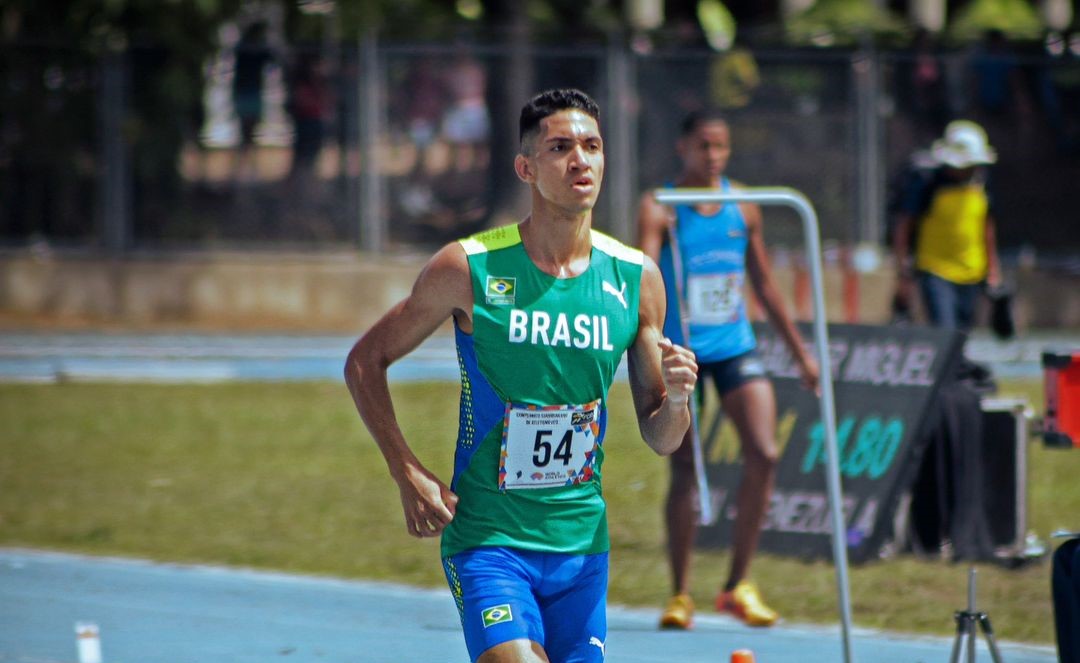 Atleta bolsista do Governo de MT é campeão no Campeonato Sul-Americano de Atletismo