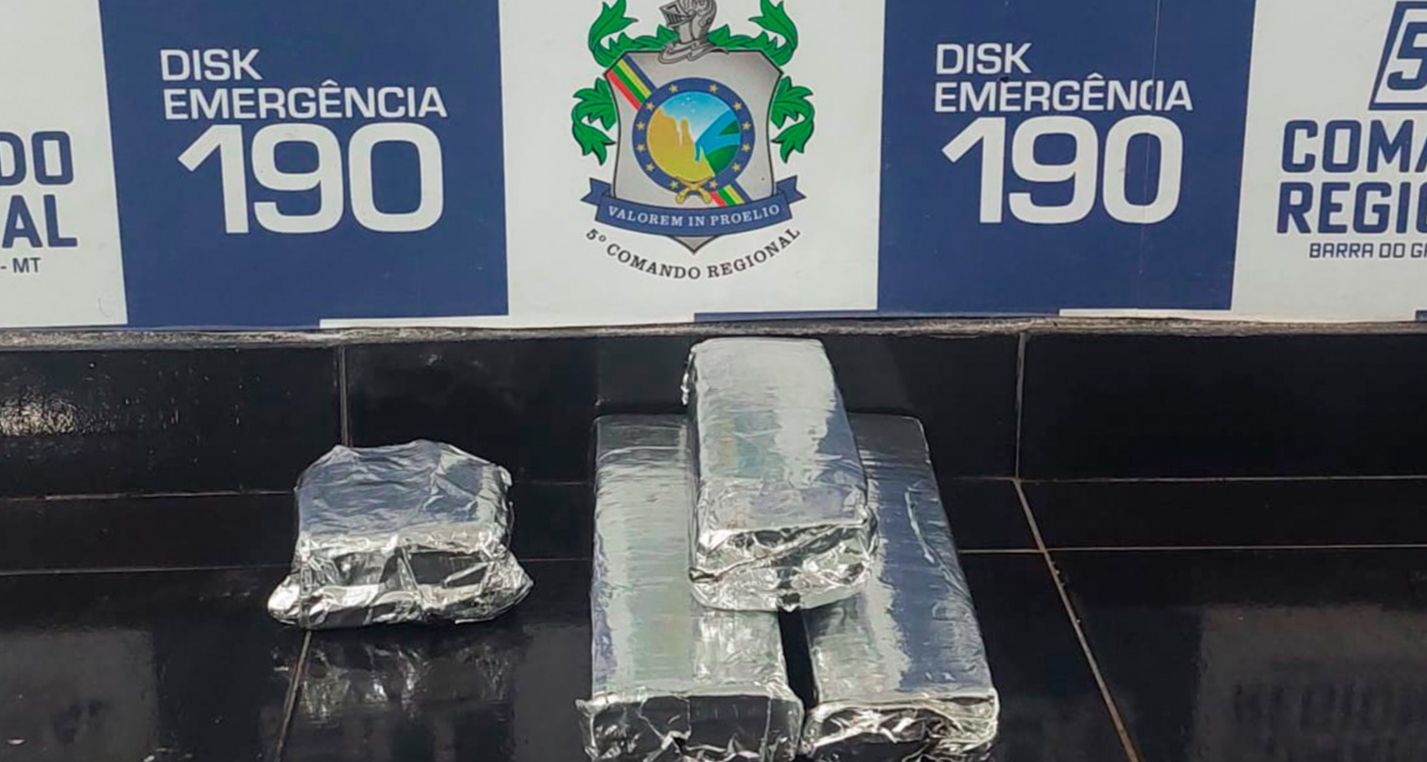 Homem é preso pela Polícia Militar por tráfico de drogas e falsidade ideológica