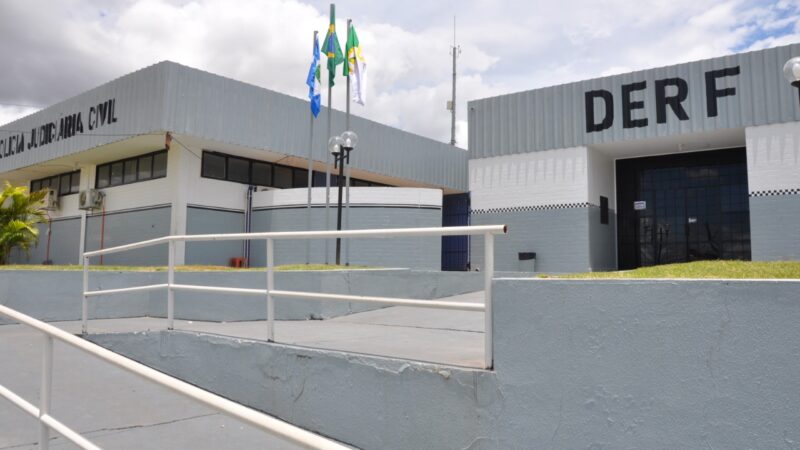 Polícia Civil prende mulher envolvida em roubo de 23 celulares em loja de shopping da capital