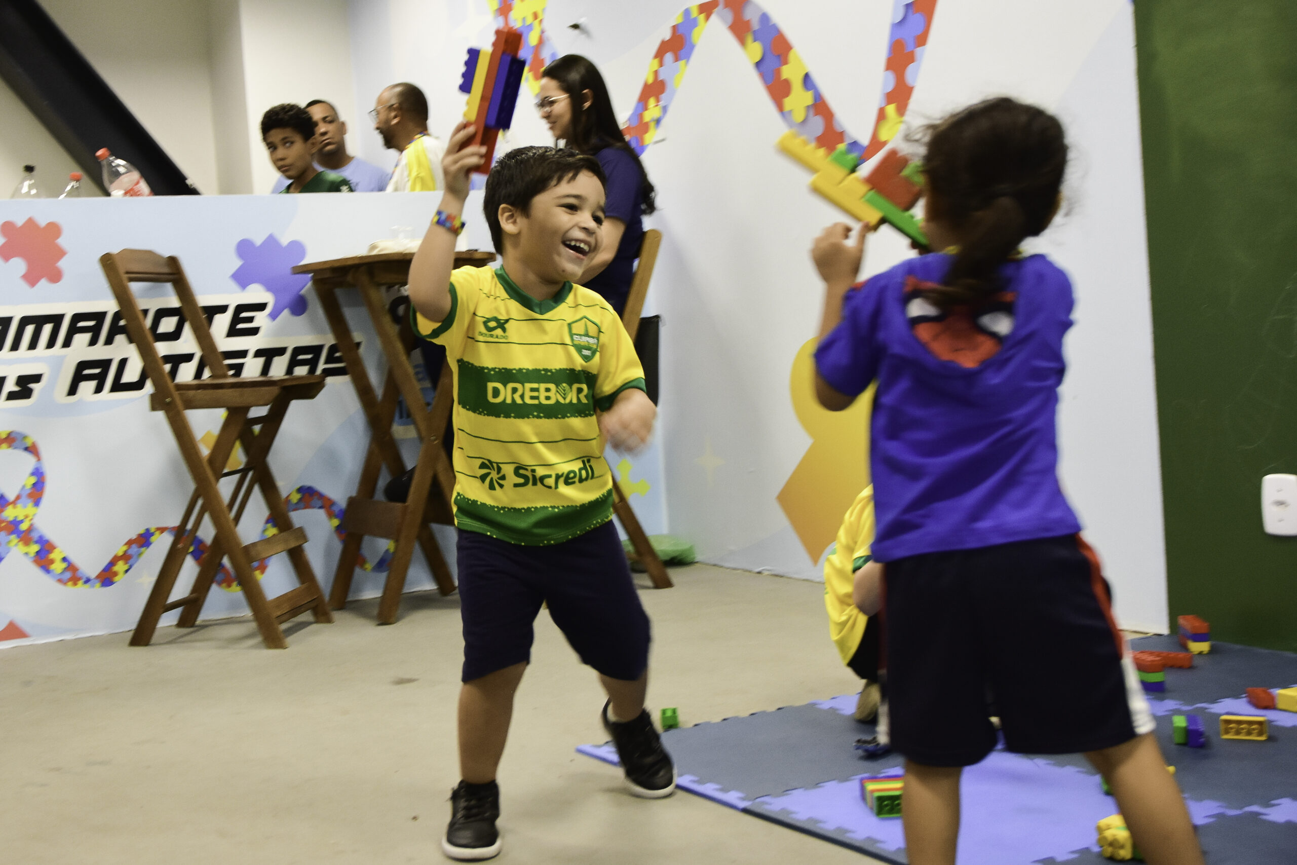 Conheça os oito autistas contemplados para assistir a partida entre Cuiabá e Corinthians