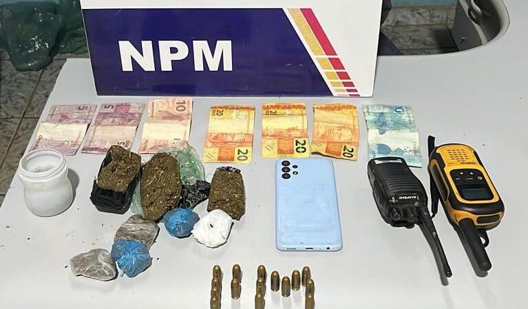 PM detém dupla por associação criminosa, tráfico de drogas e apreende munições