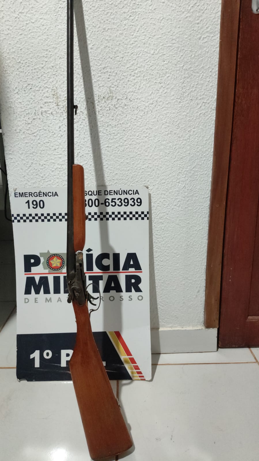 Polícia Militar prende homem que agrediu casal com arma de fogo em Apiacás