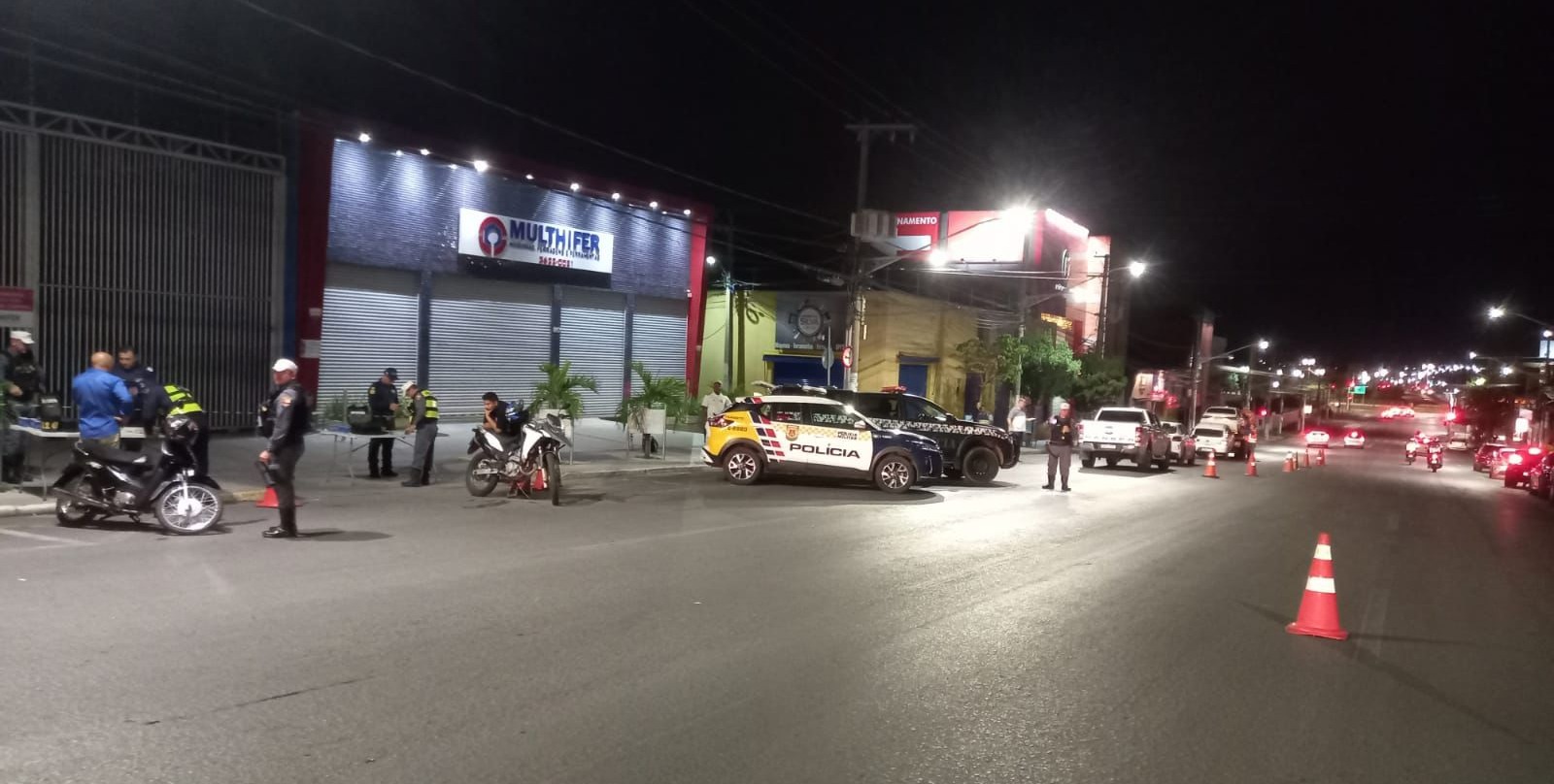 Duas edições da Operação Lei Seca terminam com 11 presos em avenidas de Cuiabá