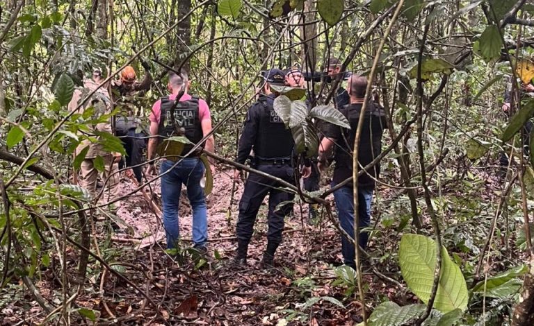 Polícia encontra 11 corpos enterrados em área de mata em Lucas do Rio Verde