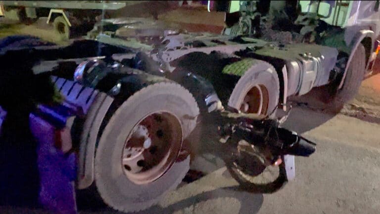 Acidente Trágico na MT-225: Motociclista Morre Após Colisão com Caminhão Scania