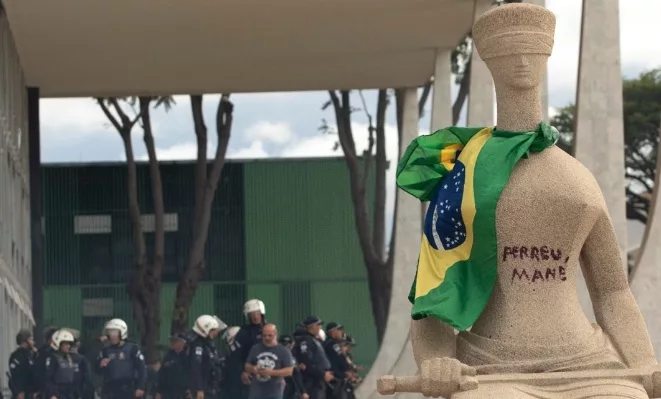 Condenações e Medidas Alternativas Após os Atos de 8 de Janeiro: Um Panorama das Penas Atribuídas