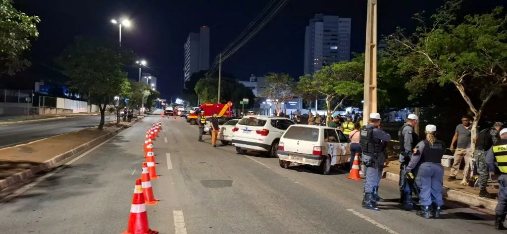 Operações Lei Seca resultam na prisão de 16 condutores embriagados na madrugada deste domingo (23)
