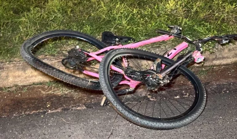 Ciclista é atropelado por carro e morre na BR-163 em Sorriso