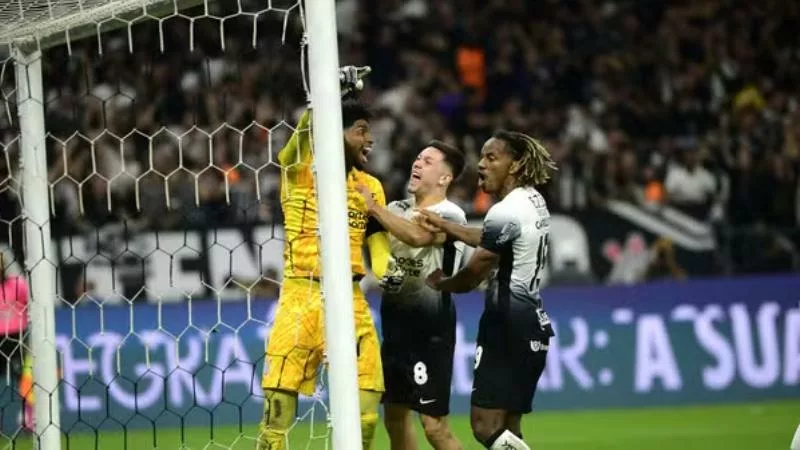 Corinthians segura Palmeiras e conquista o Paulistão 2025