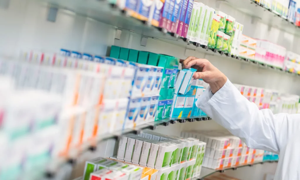 Preço máximo de medicamentos sobe nesta segunda; veja o que muda
