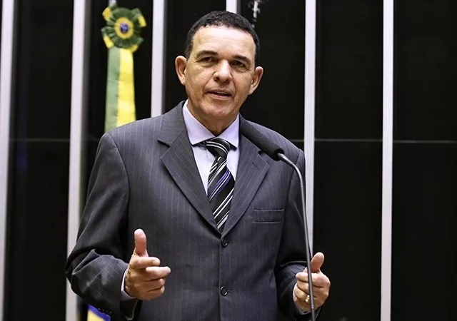 Juarez confirma saida do MDB, Cúpula nacional tenta reverter saida