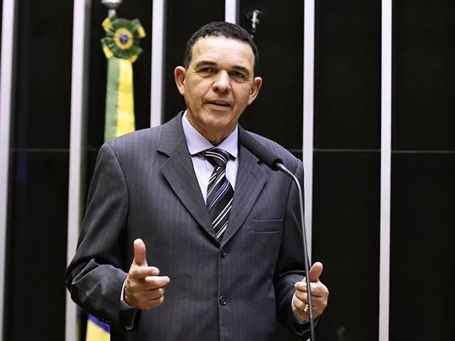 Juarez confirma saida do MDB, Cúpula nacional tenta reverter saida