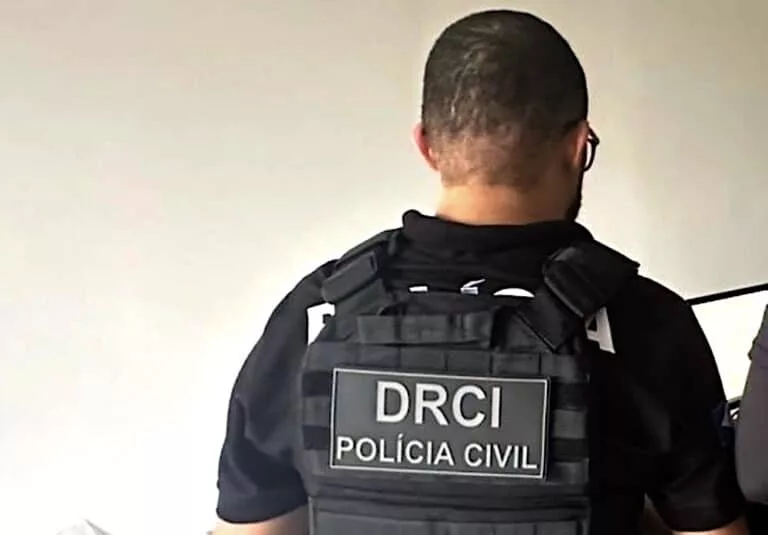 Operação mira esquema em Mato Grosso de divulgação ilegal de HQs asiáticas pela internet