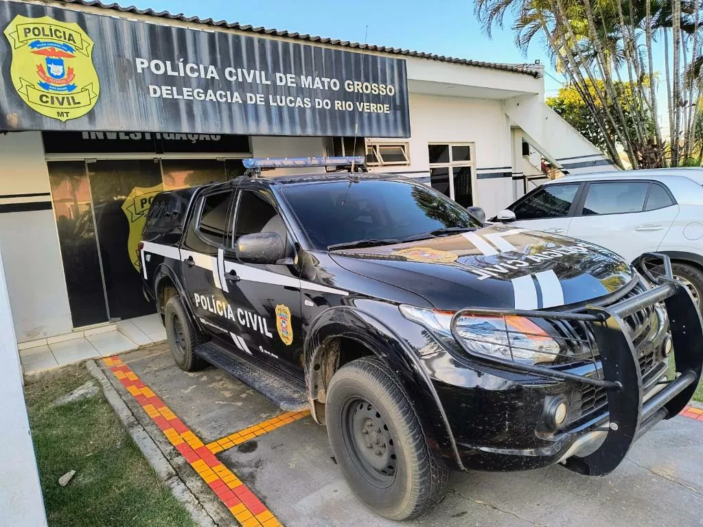 Policiais civis agem rápido e salvam criança que engasgou em delegacia