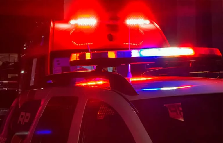 Homem morde e arranca orelha de mulher durante crise de ciúmes em Mato Grosso