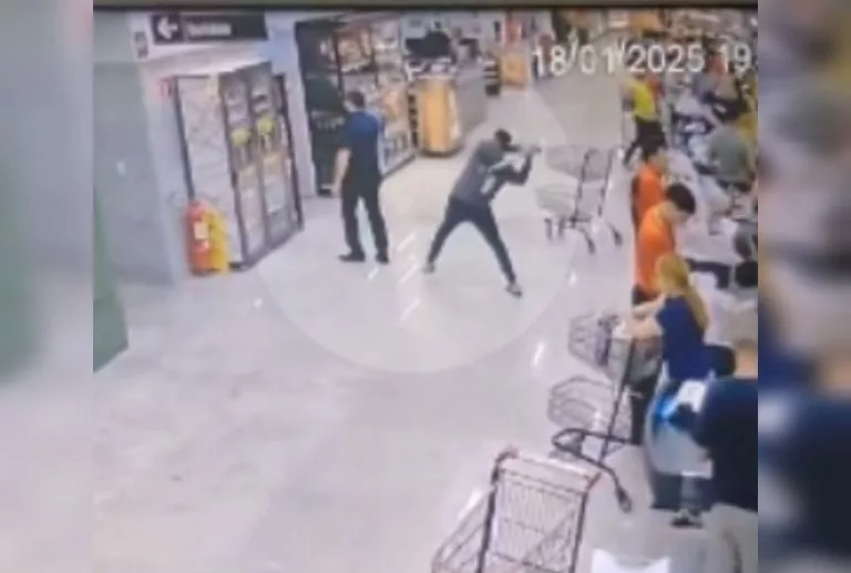 Esposa de homem que atacou gerente com pá é demitida por justa causa