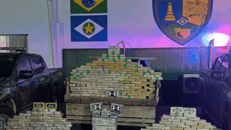 Gefron apreende 340 tabletes de drogas e causa prejuízo de R$ 6,4 milhões às facções