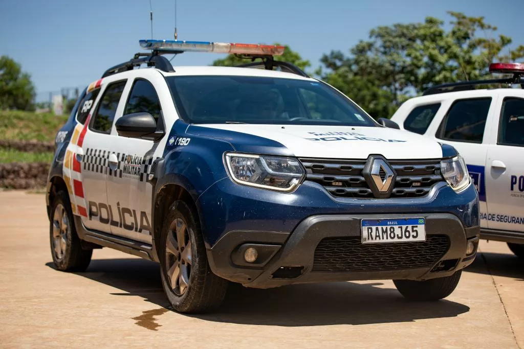 Polícia Militar prende dupla por agredir e matar homem no Terminal Rodoviário de Cuiabá