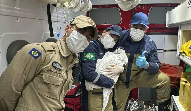 Bombeiros auxiliam mãe a dar à luz em casa em Sorriso