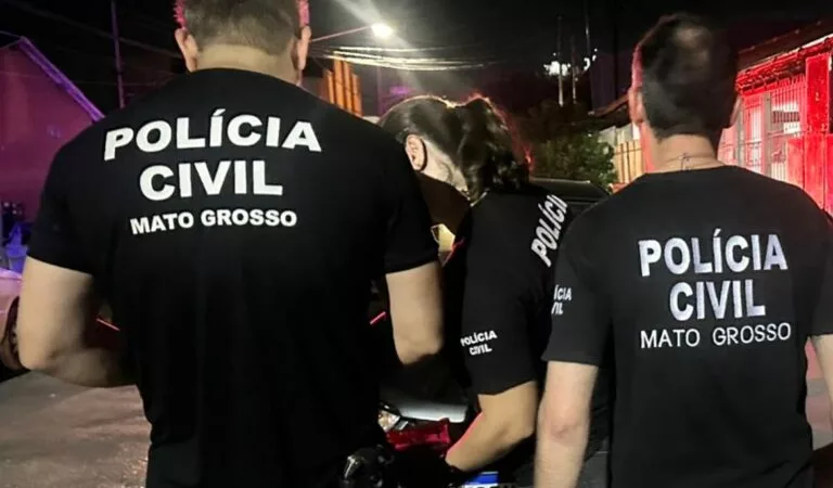 Policial suspeito de matar a esposa a tiros em Mato Grosso se entrega na delegacia