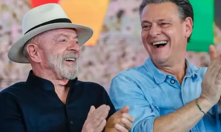 Lula lança programa Solo Vivo no Mato Grosso ao lado de Fávaro, com entrega de máquinas agrícolas