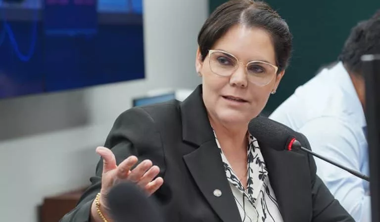 Deputada de Mato Grosso protocola pedido de CPI mista para investigar fraudes no INSS