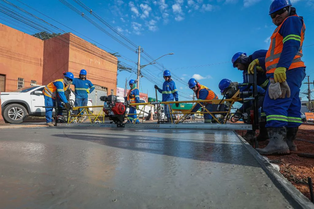 Cruzamento na entrada do CPA 1 será fechado para concretagem de pistas do BRT; confira rota de desvio